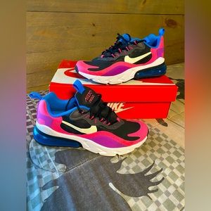 Nike Air Max 270 React
